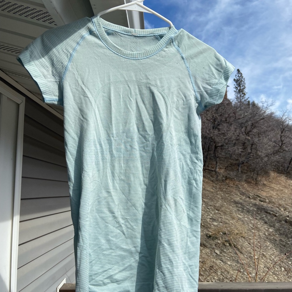 Lululemon swiftly tech short sleeve shirt